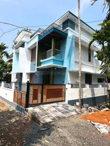 Image of 2000 Sq.ft 4 BHK Independent House for sale in Aluva, Kochi for Rs. 9500000