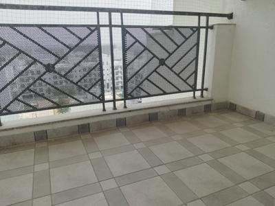 Balcony Image of 2100 Sq.ft 3 BHK Apartment / Flat for sale in Central Park Aqua Front Towers, Sector 33 Sohna for Rs. 27000000