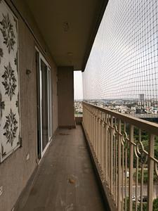 Bedroom Three Image of 1935 Sq.ft 3 BHK Apartment / Flat for rent in World Residency, Indirapuram Ghaziabad for Rs. 42000