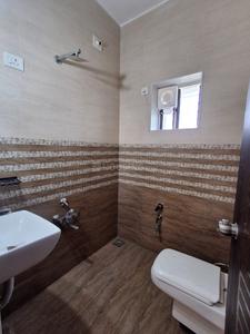 Bathroom Image of 4400 Sq.ft 4 BHK Apartment / Flat for sale in Alkapuri Vadodara for Rs. 30000000