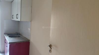 Kitchen Image of 1750 Sq.ft 3 BHK Apartment / Flat for sale in DLF Regal Gardens, Sector 90 Gurgaon for Rs. 21000000