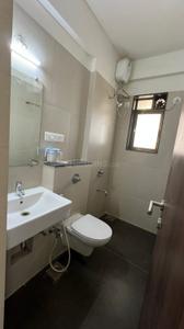 Image of 1360 Sq.ft 3 BHK Apartment / Flat for rent in Runwal Sanctuary, Mulund West, Mumbai for Rs. 80000