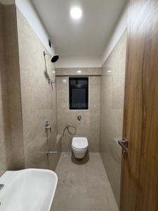 Bathroom Image of 700 Sq.ft 2 BHK Apartment / Flat for sale in Delta Meadows, Andheri West Mumbai for Rs. 21600000
