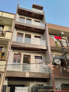 2 BHK Independent Builder Floor