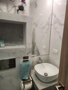 Bathroom Image of 1800 Sq.ft 3 BHK Apartment / Flat for sale in Tejraaj Group Tejaswa, Shivaji Nagar Pune for Rs. 32000000