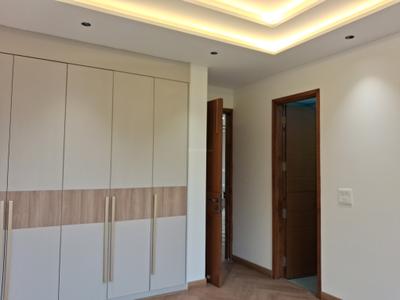 Bedroom Image of 1800 Sq.ft 3 BHK Builder Floor for sale in Paschim Vihar New Delhi for Rs. 38000000
