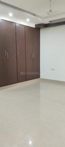 Bedroom Image of 2720 Sq.ft 4 BHK Builder Floor for sale in Vivek Vihar New Delhi for Rs. 45000000