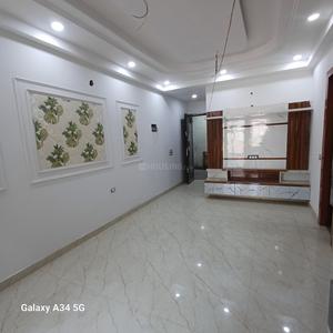 Hall Image of 1350 Sq.ft 3 BHK Builder Floor for sale in Avenue 1, Sector 73 Noida for Rs. 5500000