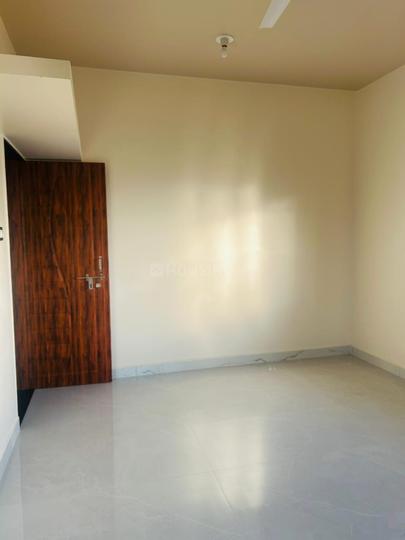 Next to Whistling woods Bedroom 1