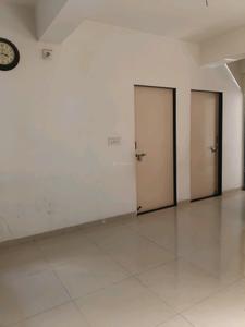 Living Room Image of 3200 Sq.ft 4 BHK Apartment / Flat for rent in Anantara Abode, Thaltej Ahmedabad for Rs. 65000