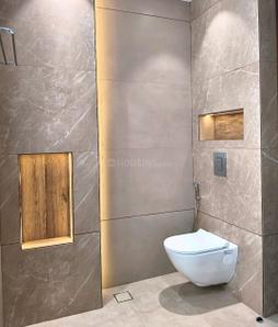 Bathroom Image of 2300 Sq.ft 3.5 BHK Builder Floor for rent in DLF Phase 3 Gurgaon for Rs. 150000
