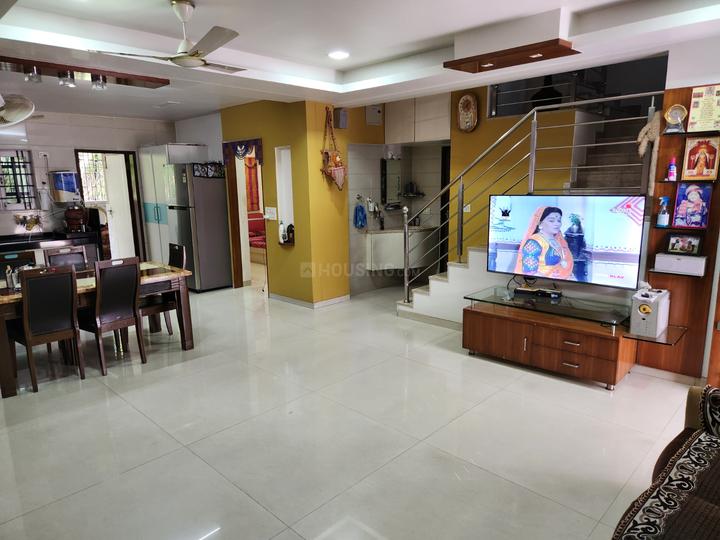 4 BHK 3100 Sqft Villa for sale at Adajan, Surat Property ID 11560953