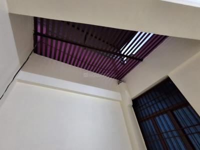Balcony Image of 1000 Sq.ft 2 BHK Builder Floor for rent in Allahpur Allahabad for Rs. 14000