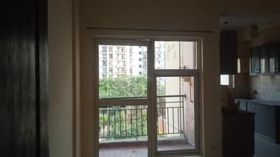 Living Room Image of 1150 Sq.ft 2.5 BHK Apartment / Flat for sale in Gardenia Golf City Phase 4, Sector 75 Noida for Rs. 8000006