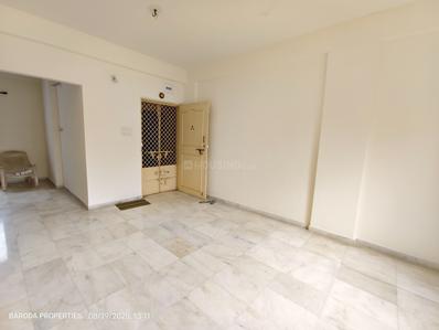Hall Image of 1100 Sq.ft 2 BHK Apartment / Flat for rent in Race Course Vadodara for Rs. 22000