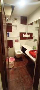 Bathroom Image of 3665 Sq.ft 4 BHK Apartment / Flat for sale in Uday Appartment, Kavadiguda Hyderabad for Rs. 36500000