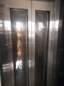 Bedroom Image of 800 Sq.ft 2 BHK Builder Floor for rent in Preet Vihar New Delhi for Rs. 26000