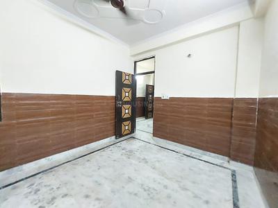 Bedroom Image of 600 Sq.ft 2 BHK Builder Floor for rent in Mayur Vihar Phase 1 New Delhi for Rs. 16500