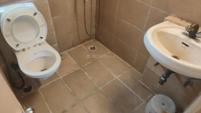 Bathroom Image of 495 Sq.ft 1 BHK Apartment / Flat for sale in Paras Tierea, Sector 137 Noida for Rs. 4600000