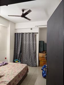 Bedroom Image of 884 Sq.ft 2 BHK Apartment / Flat for sale in Amrapali Pan Oasis, Sector 70 Noida for Rs. 10000000