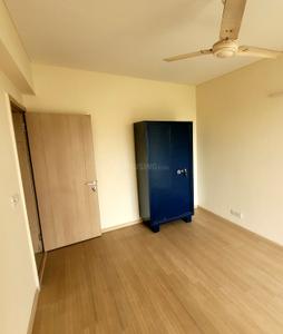 Bedroom Image of 1600 Sq.ft 4 BHK Apartment / Flat for rent in DLF Express Greens, Manesar Gurgaon for Rs. 36000