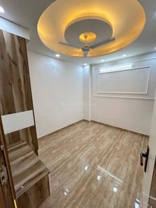 Bedroom Image of 750 Sq.ft 2 BHK Independent House for rent in Mansa Ram Park New Delhi for Rs. 16000