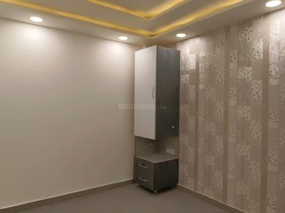 Bedroom Image of 1100 Sq.ft 3 BHK Builder Floor for rent in Sector 24 Rohini New Delhi for Rs. 32000
