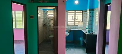 Hall Image of 850 Sq.ft 2 BHK Independent House for rent in South Dum Dum Kolkata for Rs. 15000