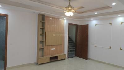 Living Room Image of 1250 Sq.ft 3 BHK Apartment / Flat for sale in Sultanpur New Delhi for Rs. 9600000