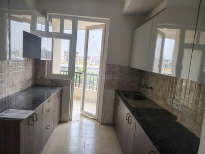 Kitchen Image of 1200 Sq.ft 3 BHK Apartment / Flat for sale in Amrapali Heartbeat City, Sector 107 Noida for Rs. 17325000