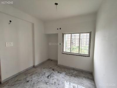 Bedroom Image of 926 Sq.ft 2 BHK Apartment / Flat for sale in Chinar Park Kolkata for Rs. 5100000