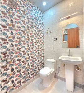 Image of 1350 Sq.ft 3 BHK Builder Floor for sale in Indirapuram, Ghaziabad for Rs. 11000000