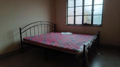 Bedroom Image of 750 Sq.ft 2 BHK Apartment / Flat for rent in Paschim Putiary Kolkata for Rs. 8000