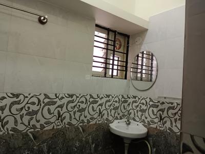 Bathroom Image of 500 Sq.ft 1 BHK Independent House for rent in Kasavanahalli Bengaluru for Rs. 15000