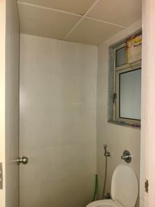 Common Bathroom Image of 585 Sq.ft 1 BHK Apartment / Flat for sale in Lodha Casa Rio, Palava Phase 1 Thane for Rs. 3200000
