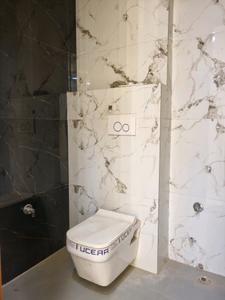 Common Bathroom Image of 812 Sq.ft 3 BHK Apartment / Flat for sale in Dwarka Mor New Delhi for Rs. 5350000