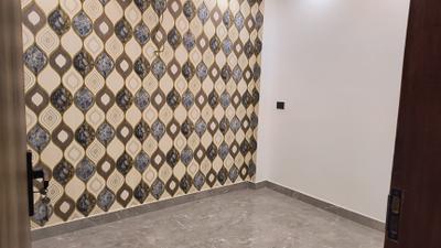 Bedroom Image of 1000 Sq.ft 3 BHK Builder Floor for sale in Govindpuri New Delhi for Rs. 6500000