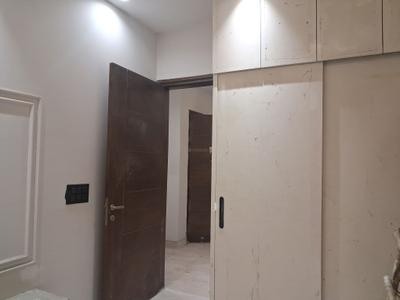 Bedroom Image of 900 Sq.ft 3 BHK Builder Floor for sale in Paschim Vihar New Delhi for Rs. 19000000
