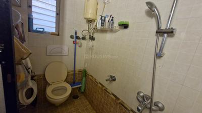 Bathroom Image of 950 Sq.ft 2 BHK Apartment / Flat for sale in Andheri West Mumbai for Rs. 30000000