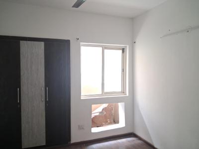 Bedroom Image of 1165 Sq.ft 3 BHK Apartment / Flat for sale in Paras Seasons, Sector 168 Noida for Rs. 9600000