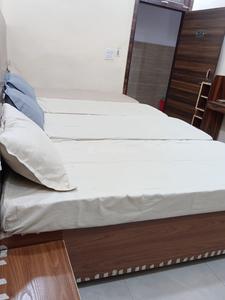 Bedroom Image of Crystal pg  in Lal Kuan, Ghaziabad