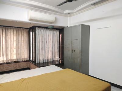 Bedroom Image of 800 Sq.ft 2 BHK Apartment / Flat for rent in Greenland Apartments, Andheri East Mumbai for Rs. 75000