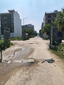 Image of 500 Sq.ft Residential Plot / Land for sale in Palam Vihar, Gurgaon for Rs. 120000000