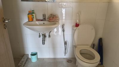 Image of 1700 Sq.ft 3 BHK Apartment / Flat for rent in DLF Express Greens, Manesar, Gurgaon for Rs. 29000