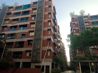Image of 2330 Sq.ft 3 BHK Apartment / Flat for sale in Indraprasth Greens, Shyamal, Ahmedabad for Rs. 23000000