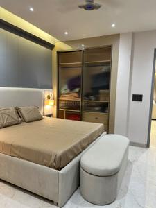 Bedroom Image of 1215 Sq.ft 2 BHK Apartment / Flat for sale in Parsvnath Prestige, Sector 93A Noida for Rs. 18000000