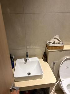 Image of 900 Sq.ft 2 BHK Apartment / Flat for sale in S Raheja New Light, Khar West, Mumbai for Rs. 57500000