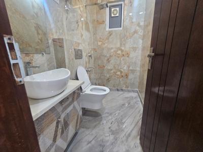 Image of 958 Sq.ft 2 BHK Builder Floor for sale in Patel Nagar, New Delhi for Rs. 16000000