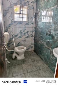 Image of 1250 Sq.ft 2 BHK Apartment / Flat for rent in Jeevan Bima Nagar, Bengaluru for Rs. 47000