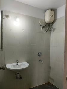 Common Bathroom Image of 744 Sq.ft 1.5 BHK Apartment / Flat for sale in Lodha Casa Rio, Palava Phase 1 Thane for Rs. 4200000